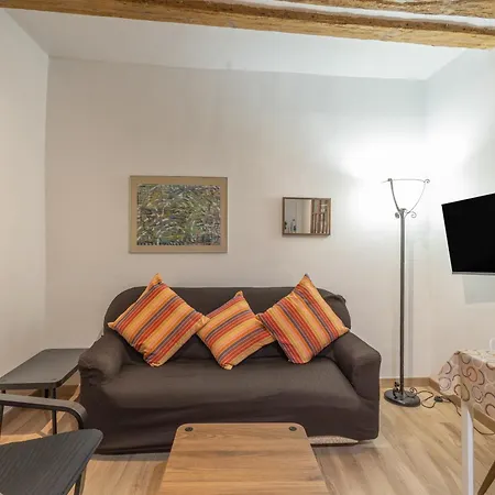 Country house Mayor 10 *